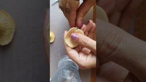 делаем грибы лисички из холодного фарфора