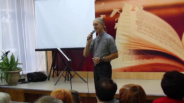 "Приходите в мой дом" (песня Михаила Круга) - исп. Михаил Захаров смотреть онлайн