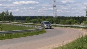 Volkswagen T6 4Motion. Увеличенный клиренс и большие колеса.