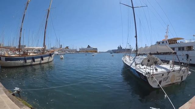 Поездка в город Тулон - Военный порт / France смотреть онлайн
