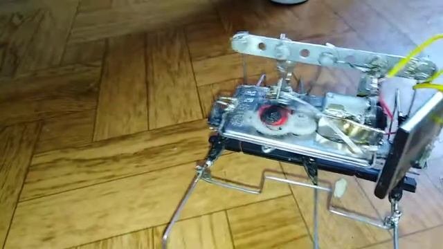 Механический таракан