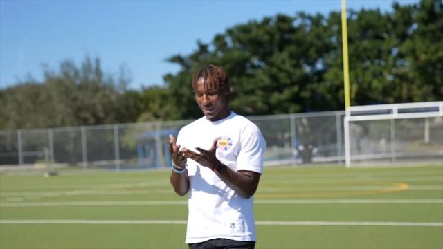 DOING 1ON1'S AGAINST JUSTIN JEFFERSON! (THE BEST ROOKIE IN THE NFL) смотреть онлайн