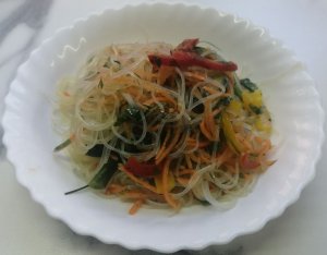 Фунчоза по-восточному с овощами