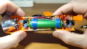 Как переделать любой фонарь на литиевый аккумулятор вместо гелевого своими руками.