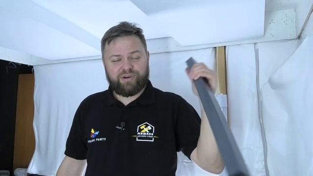 Недорогое решение для перехода уровня и ниши под карниз из натяжного потолка. ПВХ профили Бизон смотреть онлайн