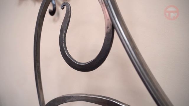 Почти два десятка мастеров представили свои изделия на выставке 