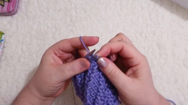 КРАСИВЫЙ ОБЪЕМНЫЙ УЗОР СПИЦАМИ ДЛЯ ШАПОК, КАРДИГАНОВ,СНУДОВ.. ВЯЗАНИЕ ДЛЯ НАЧИНАЮЩИХ. смотреть онлайн