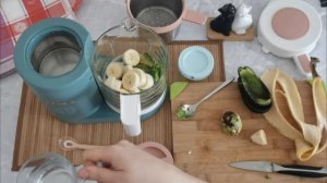 Пюре из авокадо и банана в Beaba Babycook NEO