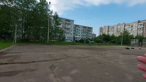 КАЧАЛКА В ПОДВАЛАХ 90Х/ТРЕНАЖЁРНЫЙ ЗАЛ ПОД ОТКРЫТЫМ НЕБОМ/Bodybuilding по Русски/Как стать качком/