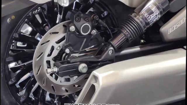 Родстер с двигателем типа V4 (4х цилиндровый V-твин). Концепт от BENDA. смотреть онлайн