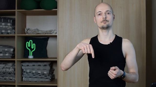 КАК ПРАВИЛЬНО СИДЕТЬ на стуле, чтобы не болела спина и шея.