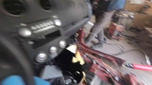 Заміна стойки Mitsubishi Colt ?✅