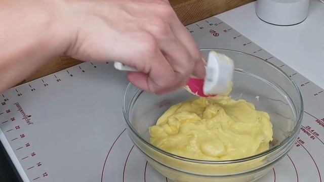 Невероятно вкусный пирог с голубикой, ванильным кремом и штрейзелем!!! Рецепт в Термомикс.