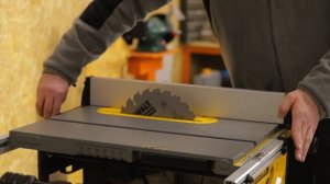 DWE7492 - Najmocniejsza pilarka stołowa DeWALT'a