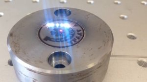 Гравировка клише | Волоконный лазерный гравер RayMark | www.raymark.ru