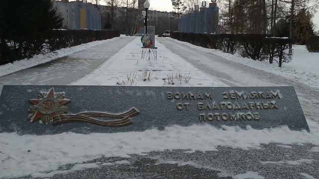 Огромный самолёт установленный в парке произвёл на меня впечатление. Куйбышев(основан в 1722г)