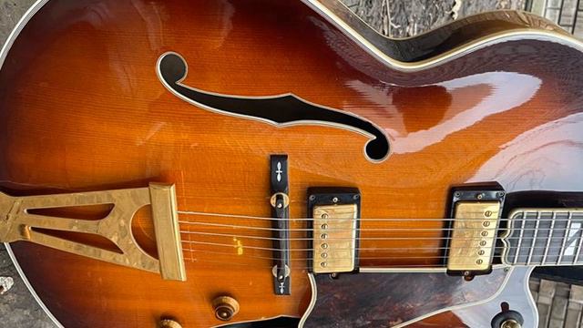 Gibson Super 400 in Freddie Green style Big Band guitar comping. смотреть онлайн