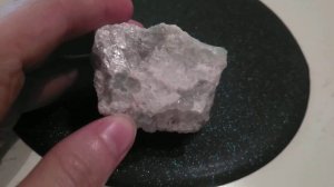 ЗЕЛЕНЫЙ КВАРЦ . Нашли необычный камень в лесу. quartz. crystals. РЕДКАЯ НАХОДКА