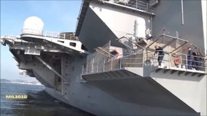 Авианосец ВМС США Джордж Вашингтон Военно морская база в Японии