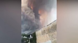 Stromboli Volcano Erupts in Italy - Dec. 4, 2022 eruzione dello Stromboli