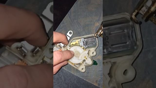 Nissan Serena C24 замок передней двери смотреть онлайн