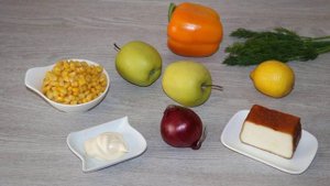 Салат с яблоком и болгарским перцем