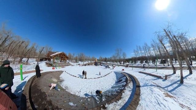 Остров Татышев  апрель 2023