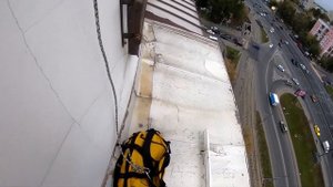 Устранение протечек - герметизация примыканий на балконной кровле