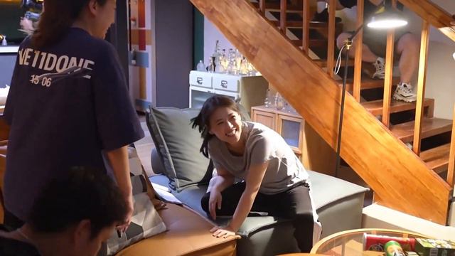 《烟火人家》花絮：闺蜜吵架和好有多快丨徐帆 马思纯 梁静 李小冉 宋春丽 孙千 李诚儒 刘钧 Islands【捷成华视偶像剧场】 смотреть онлайн