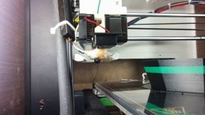 3D принтер Wanhao Duplicator I3 - многоцветная печать одним экструдером