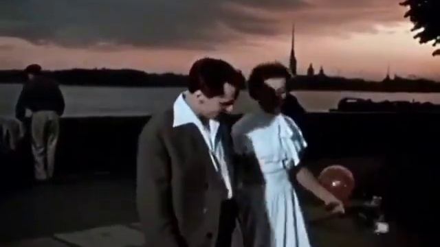 ВЫПУСКНОЙ... НАШИХ РОДИТЕЛЕЙ! СССР. 1956г Выпускной Вальс! The is  family graduation 1956 year.USSR