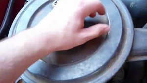 Замена воздушного фильтра ВАЗ 2101