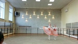 Ц. Пуни "Вариация подруг из балета "Наяда и Рыбак"