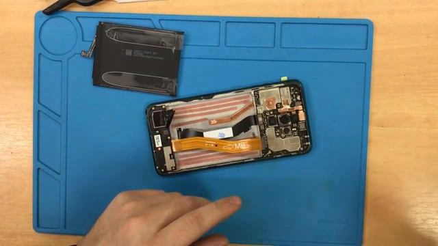 Xiaomi Redmi Note 8 Pro ЗАМЕНА ДИСПЛЕЯ смотреть онлайн