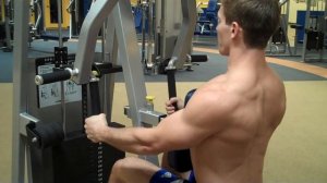 How To: Row/Rear Delt (Cybex) "Row"
