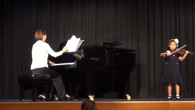 Jin Ah Pak- playing Telemann Allegro, 1st Mvt from Concerto TWV 51:G8 смотреть онлайн