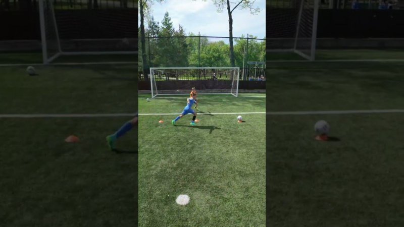 КИРЮХА ПРОТИВ ГРИШИ  #футбол #football #footballskills #фкослятина #soccer #footballshorts #мфл #фк