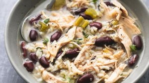 Куриный суп с рисом и фасолью