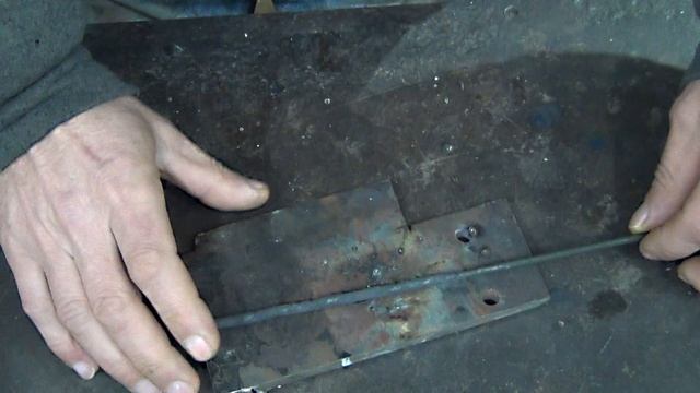 Хотел добыть алмазы при помощи сварки и графита, а получилось......!? ВСЁ ПРОСТО! смотреть онлайн