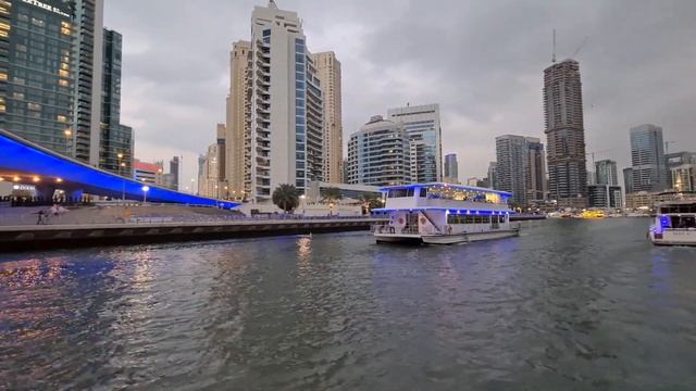 морская прогулка по Дубай Марине смотреть онлайн
