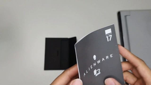 Alienware x17 Unboxing 4K 120Hz RTX 3080 - Out of the box benchmark смотреть онлайн