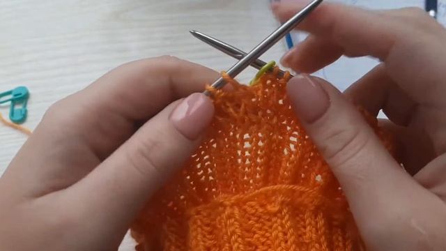 ЧАСТЬ 1. Свитер ,связан спицами,регланом сверху с ростком.Расчёт ростка,реглана,набор петель. смотреть онлайн