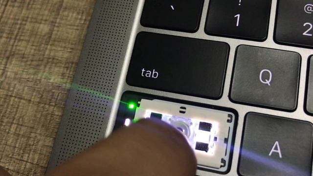 MacBook Pro 2019 keyboard problem fix explanation