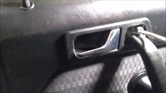 МЕRCEDES 190E как снять дверные карты смотреть онлайн