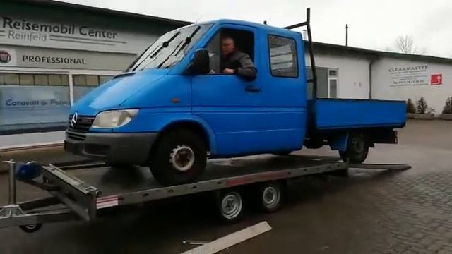 Mercedes Sprinter 308D Tieflader Pritsche Huckepack смотреть онлайн