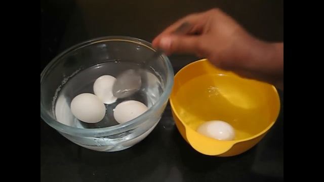 How to Boil Eggs in the Microwave Oven - Without foil - Updated 2015 смотреть онлайн