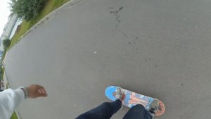 КАК ДЕЛАТЬ ТОРМОЖЕНИЕ POWERSLIDE НА СКЕЙТЕ #скейтбординг скейтбординг от первого лица