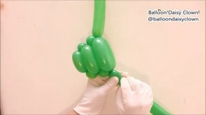 Balloon Christmas Tree Decoration Ideas DIY