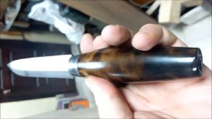 Тонированный березовый сувель на рукоятке ножа