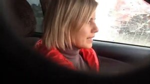 Тренировки мышц пресса и ягодиц за рулем http://vk.com/neofits